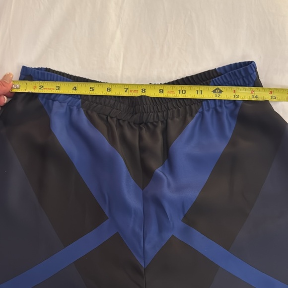 Burberry silk trousers - Picture 6 of 8